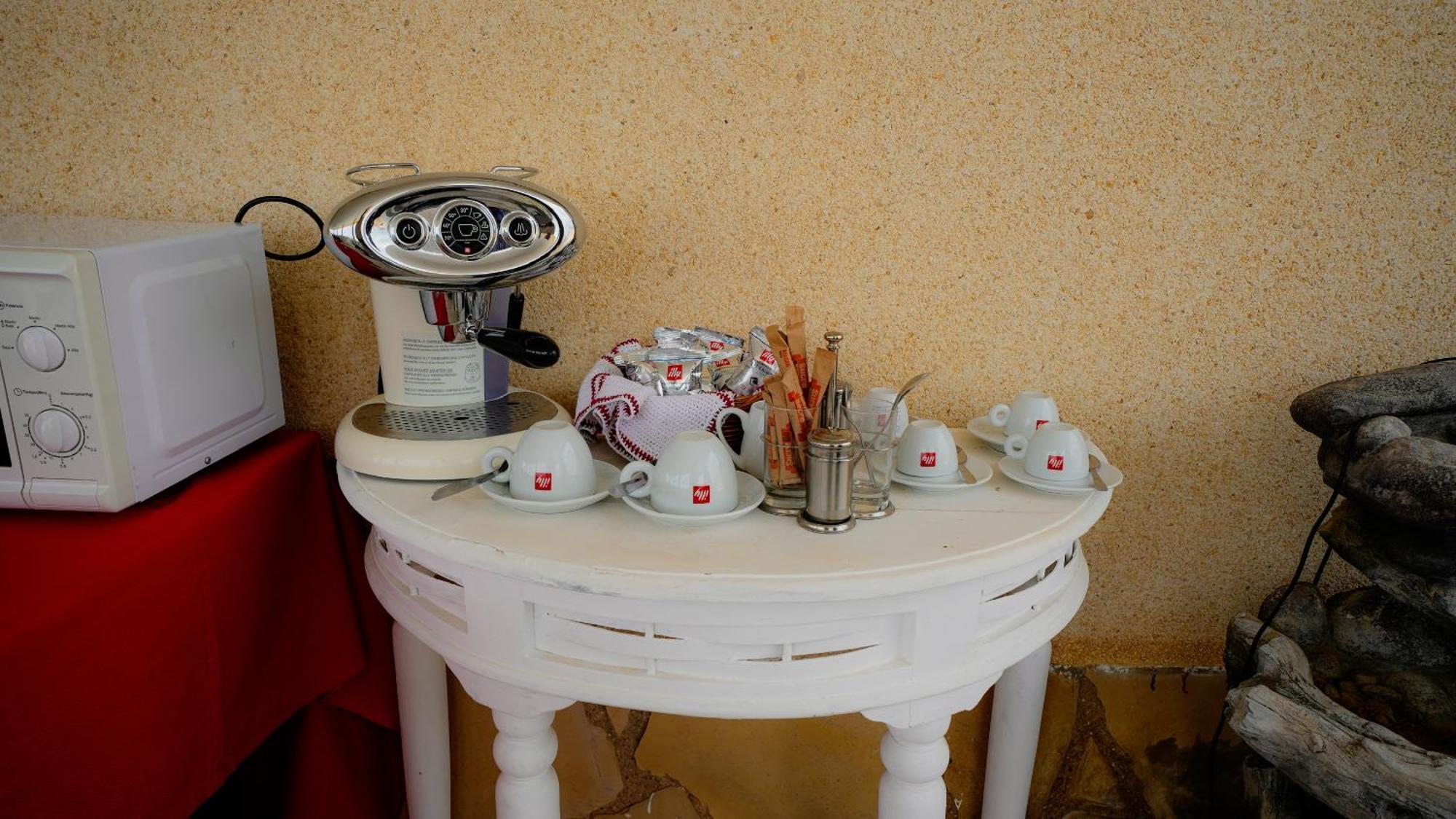 La Casa De Mima Bed & Breakfast Cubelles Dış mekan fotoğraf